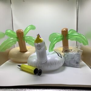7-11 Slurpee Unicorn & Palm Tree 4 Cup Drink Pool Swim Floats